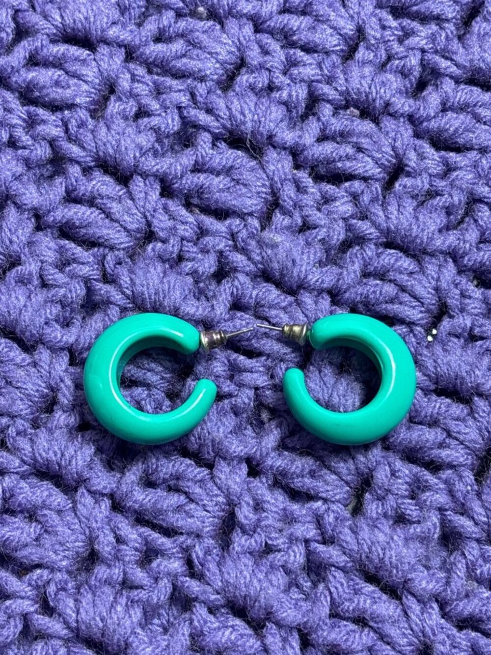 Vintage Open Back Green Plastic Hoop Earrings 1 inch